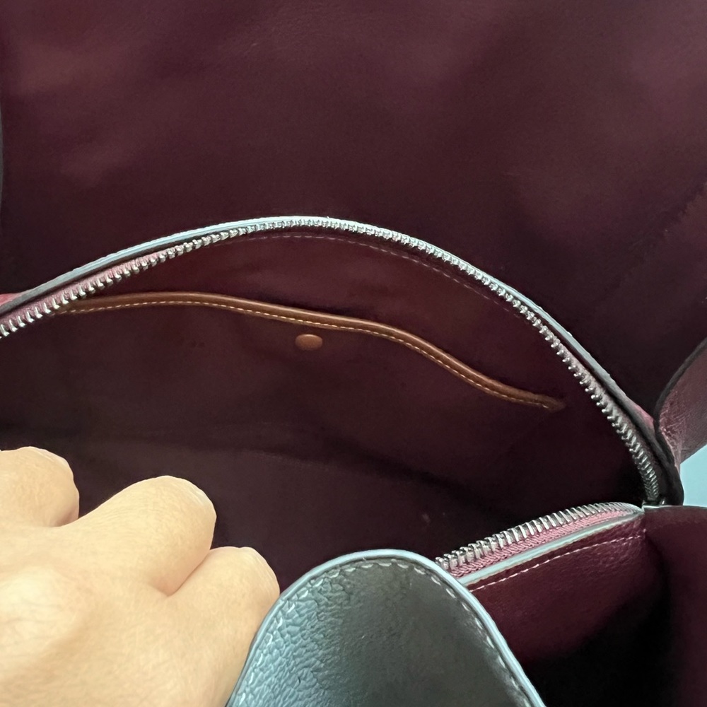 Beautiful Coach Tote Bag, perfect for fall! - Picture 7 of 11